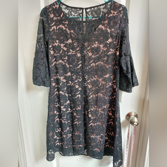 NWOT Danny and Nicole womens lace dress with lining - Picture 7 of 9